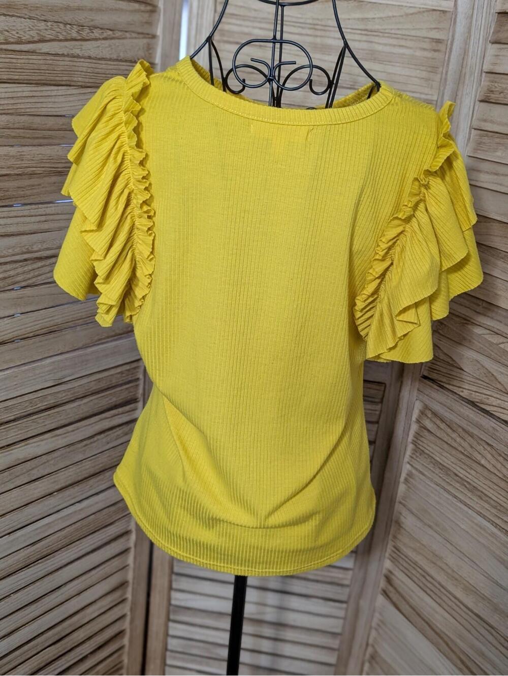 Stem & Vine  Yellow Blouse With Puff Sleeves XL